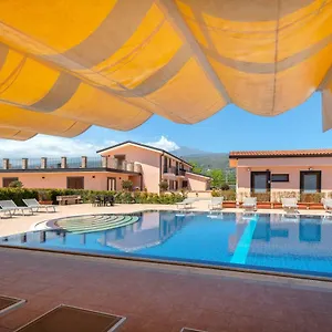 Il Giardino Country With Pool Vakantieboerderij