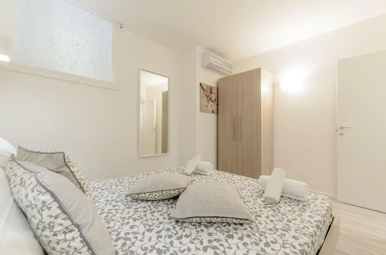 Holiday Home Taormina 2 0*,